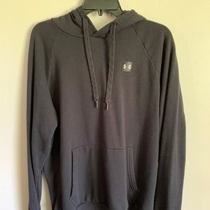 Under armour sweat shirt
